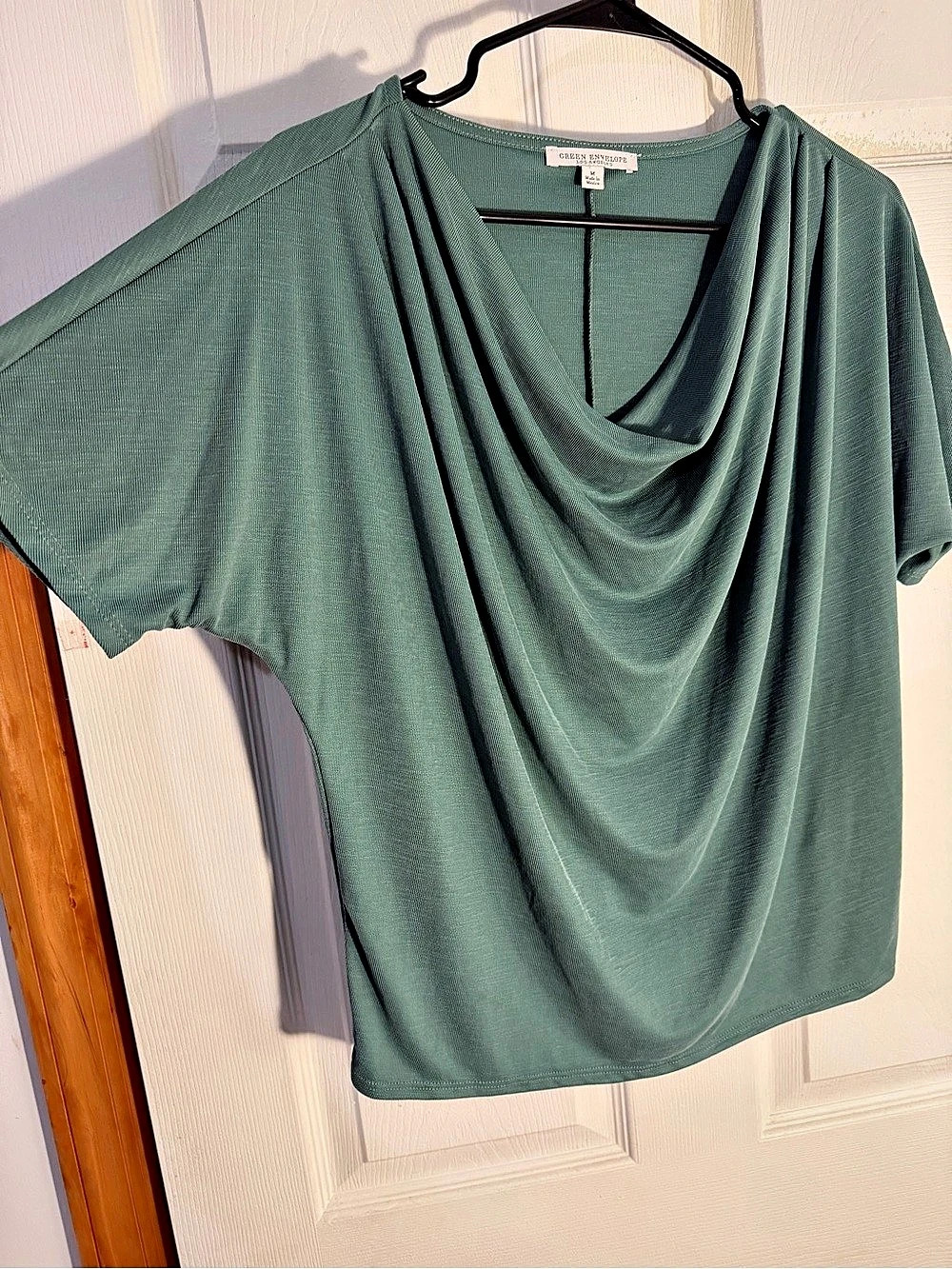 Green Envelope Cowl Neck Short Sleeve Top Green Size Medium
